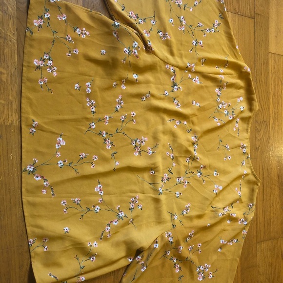 Yellow Floral Wrap Around Blouse - Picture 3 of 4